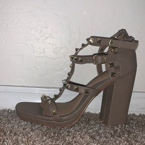 Nude Studded heels